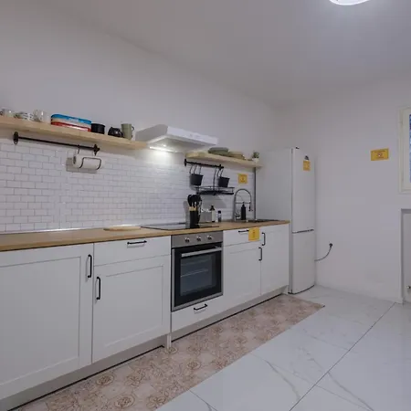 A Casa Gualandi بيت شباب بولونيا